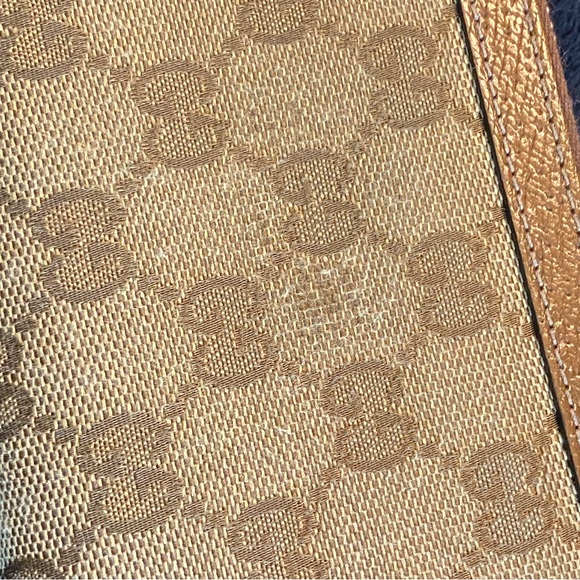 Gucci GG Bree Zip Around Wallet - Picture 15 of 15